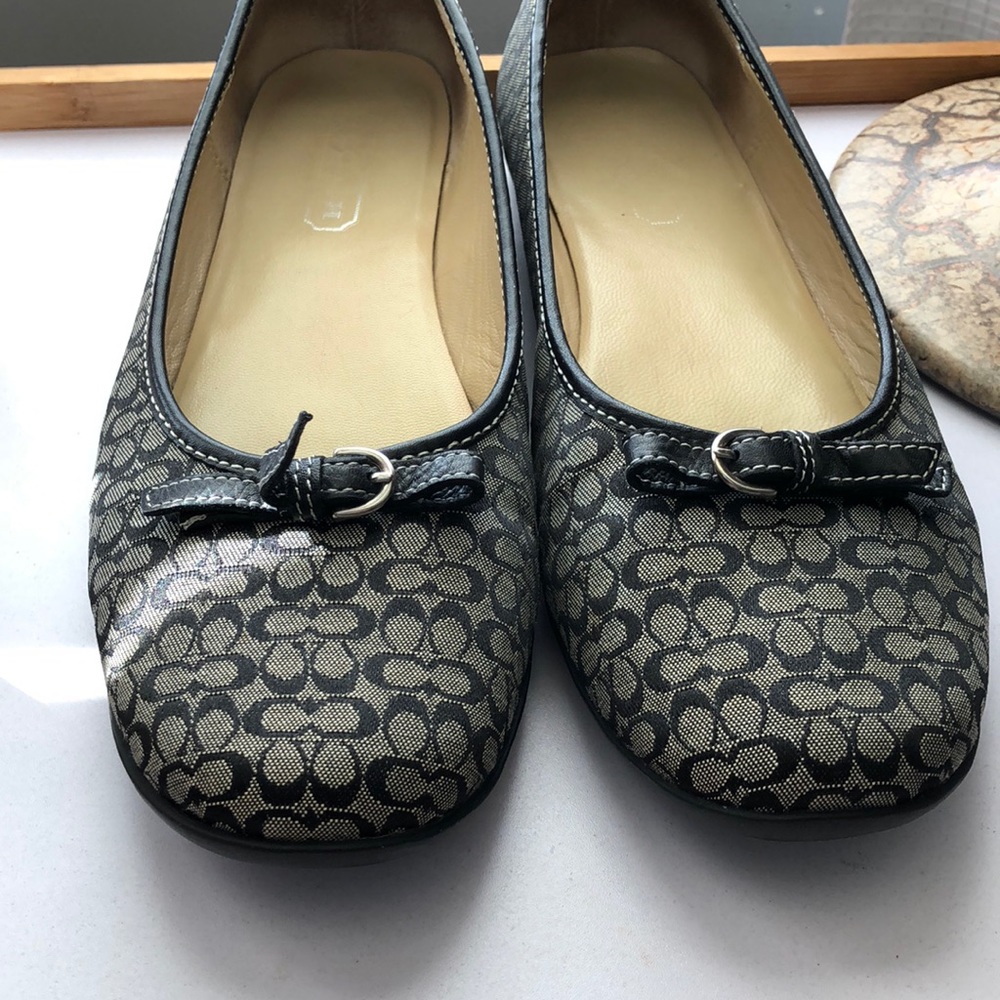 🥿Coach flats 8.5🥿